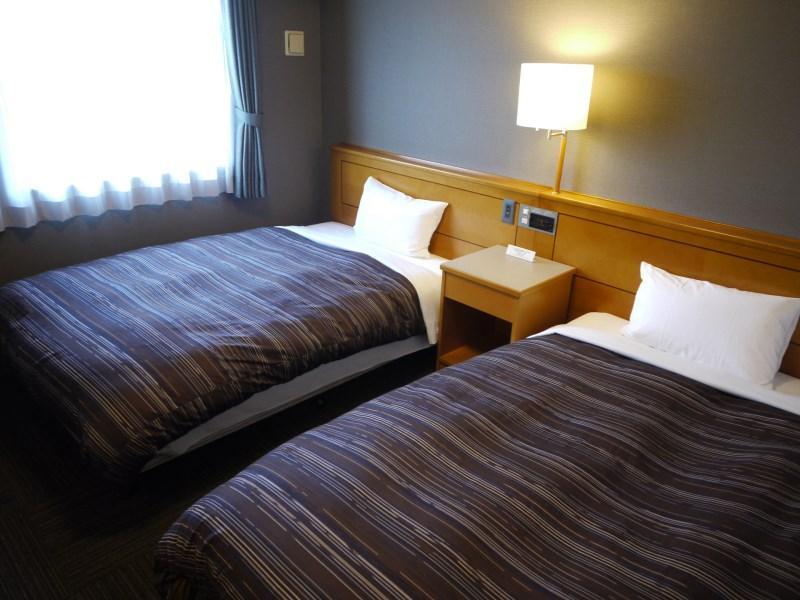 Hotel Route-Inn Niigata Kencho-Minami Esterno foto